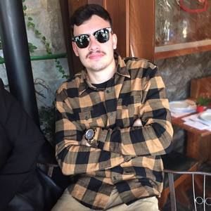 Meet your Posher, Luís eduardo